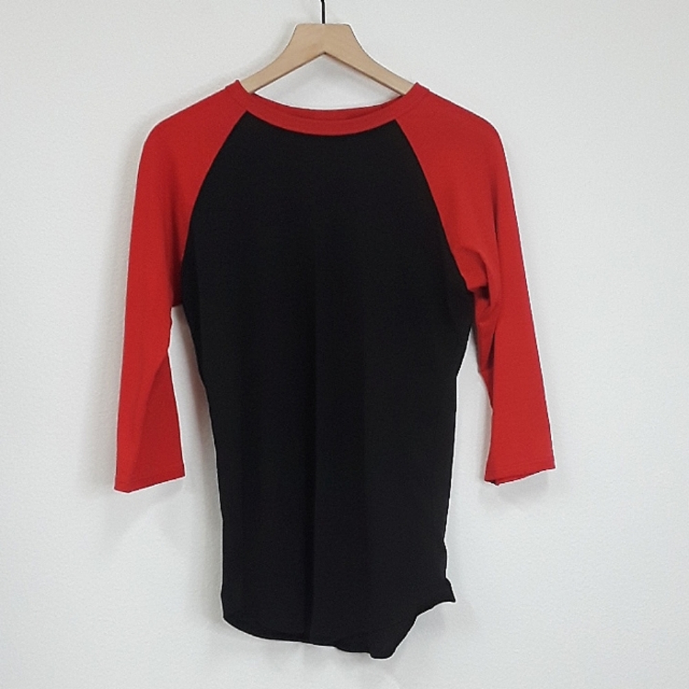 LulaRoe - Black and Red Shirt - Small